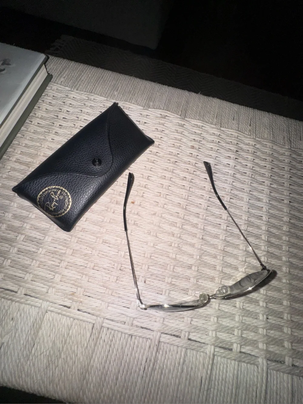 Reflective Ray-Ban Silver Metal-Framed Sunglasses w/ original case